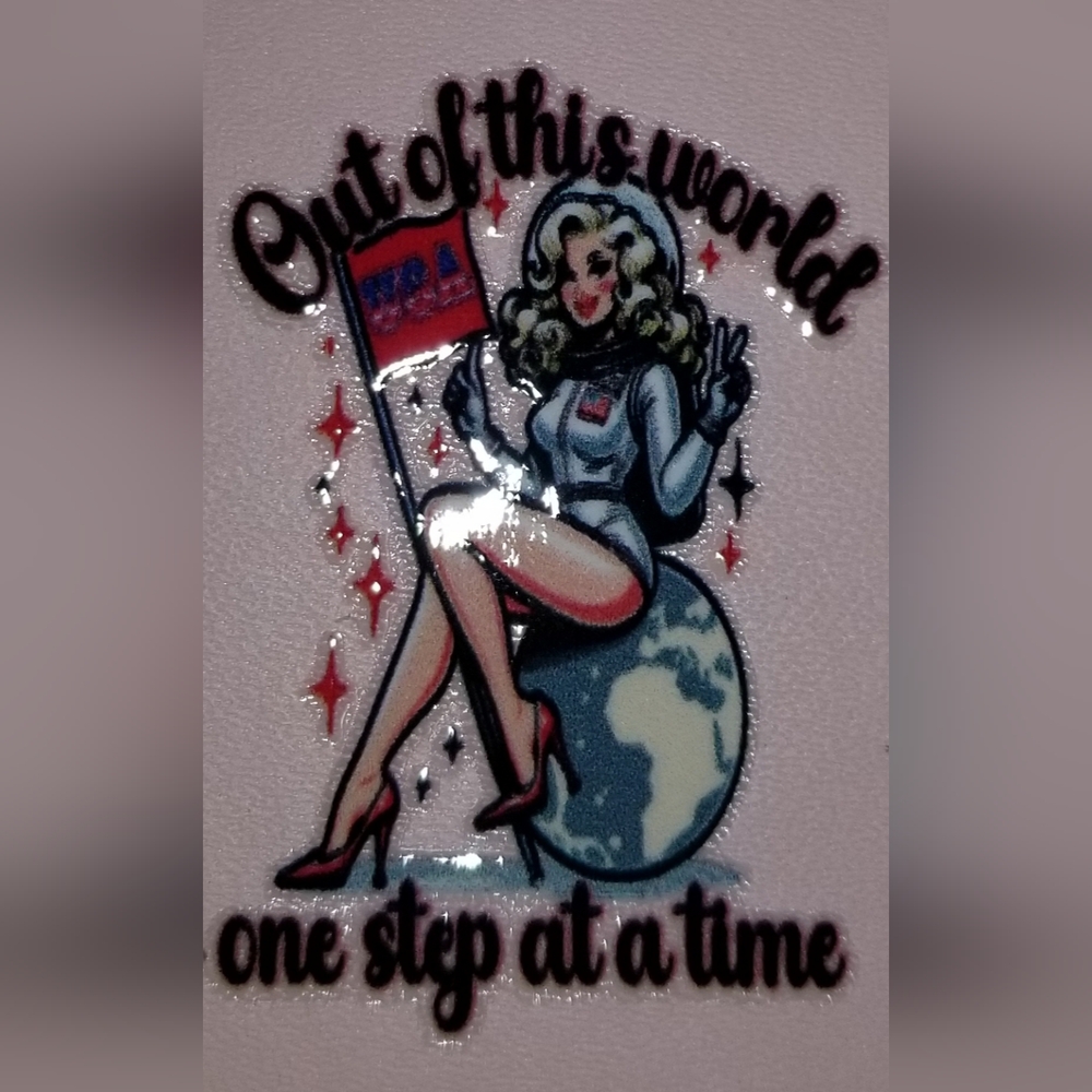 - Customized "Out Of This World, One Step At A Time" Compact Folderable Mi… - Picture 5 of 5